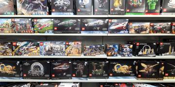 LEGO Boxen mit Altersangaben